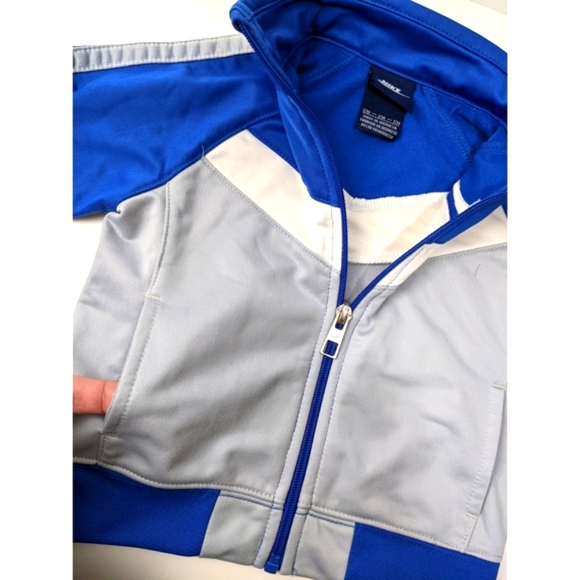 Nike Kids Jacket Full Zip with Pockets 12 Months - Picture 9 of 10